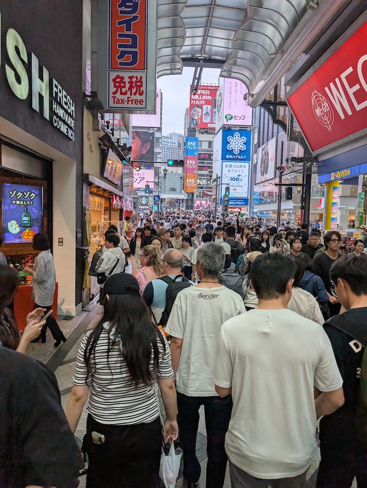 Shinsaibashi-Suji Shopping Street